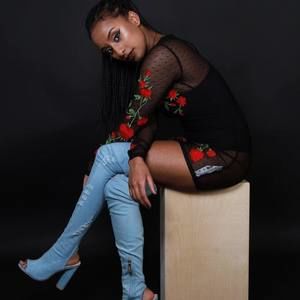 Meet your Posher, Marta